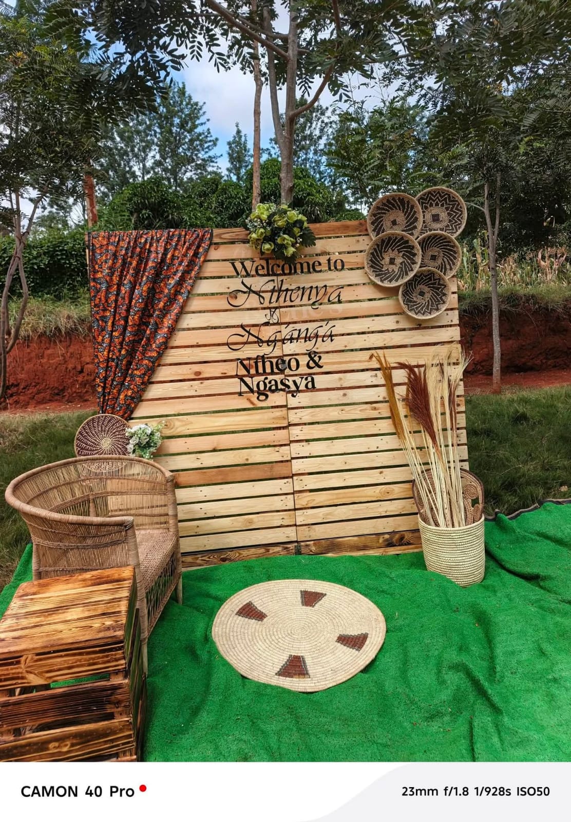 Welcome Backdrop with African Décor